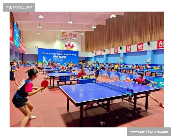 乒乓球世界冠军走进校园，与青少年分享成长经历